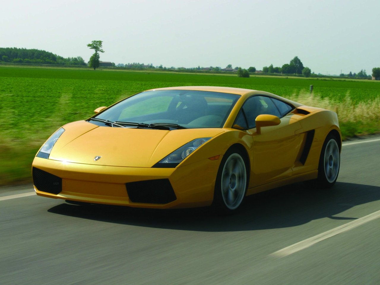 Подбор шин и дисков для автомобиля Lamborghini Gallardo