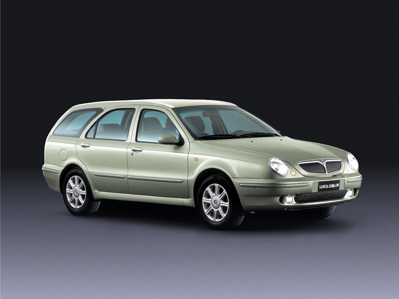 Подбор шин и дисков для автомобиля Lancia Lybra