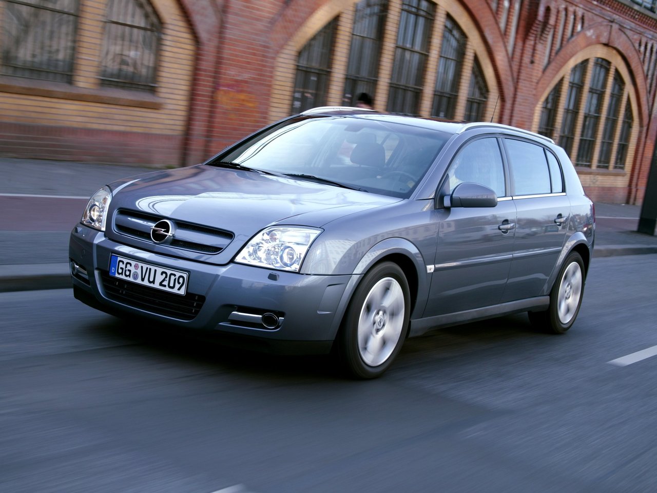 Подбор шин и дисков для автомобиля Opel Signum