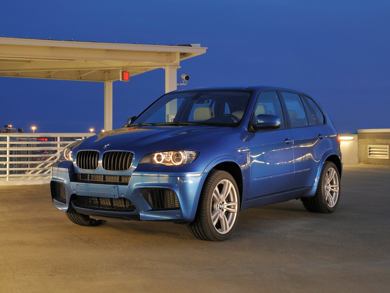 Подбор шин на BMW X5 M (E70)