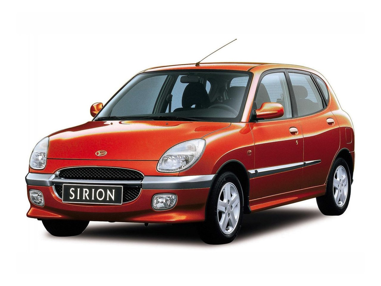 Подбор шин и дисков для автомобиля Daihatsu Sirion