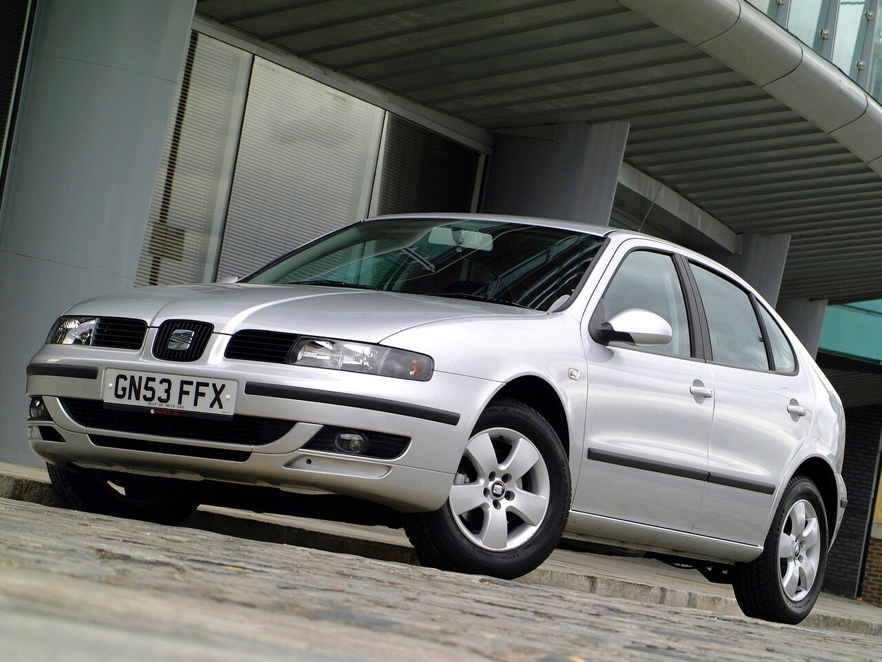 Подбор шин и дисков для автомобиля Seat Leon