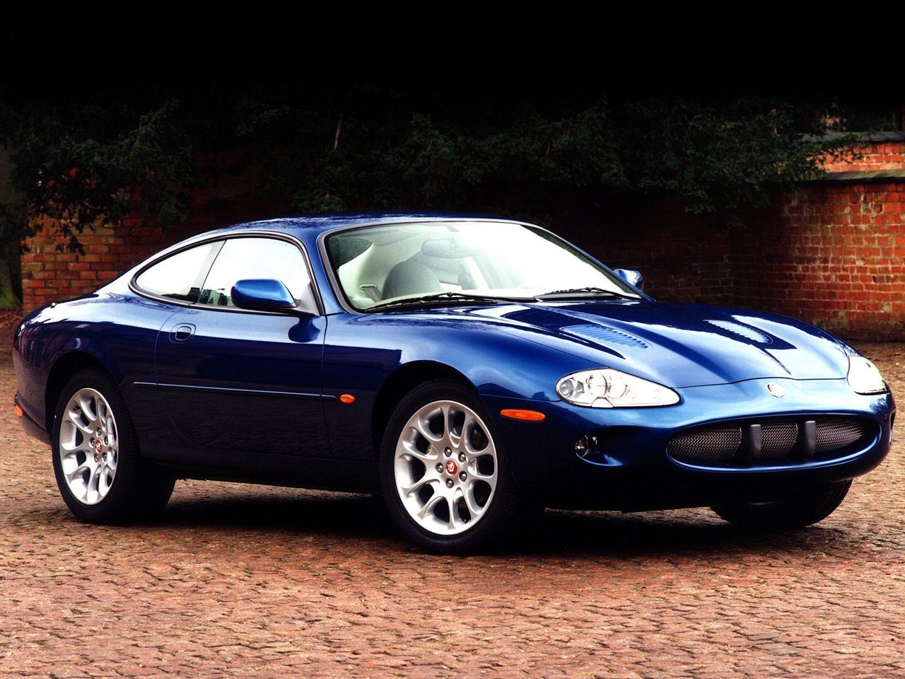 Подбор шин на Jaguar XK/XKR