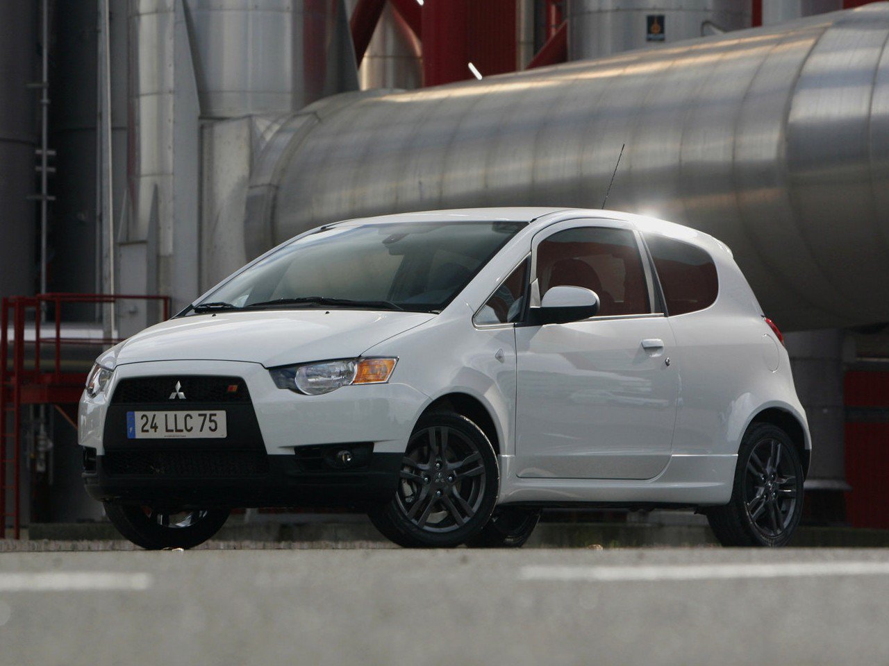 Подбор шин на Mitsubishi Colt