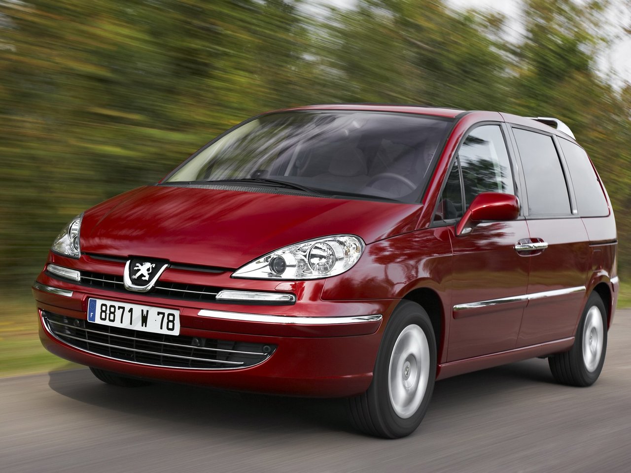 Подбор шин на Peugeot 807