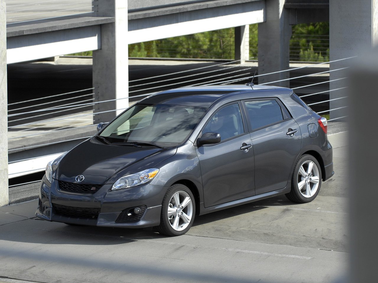 Подбор шин на Toyota Matrix II (E140)