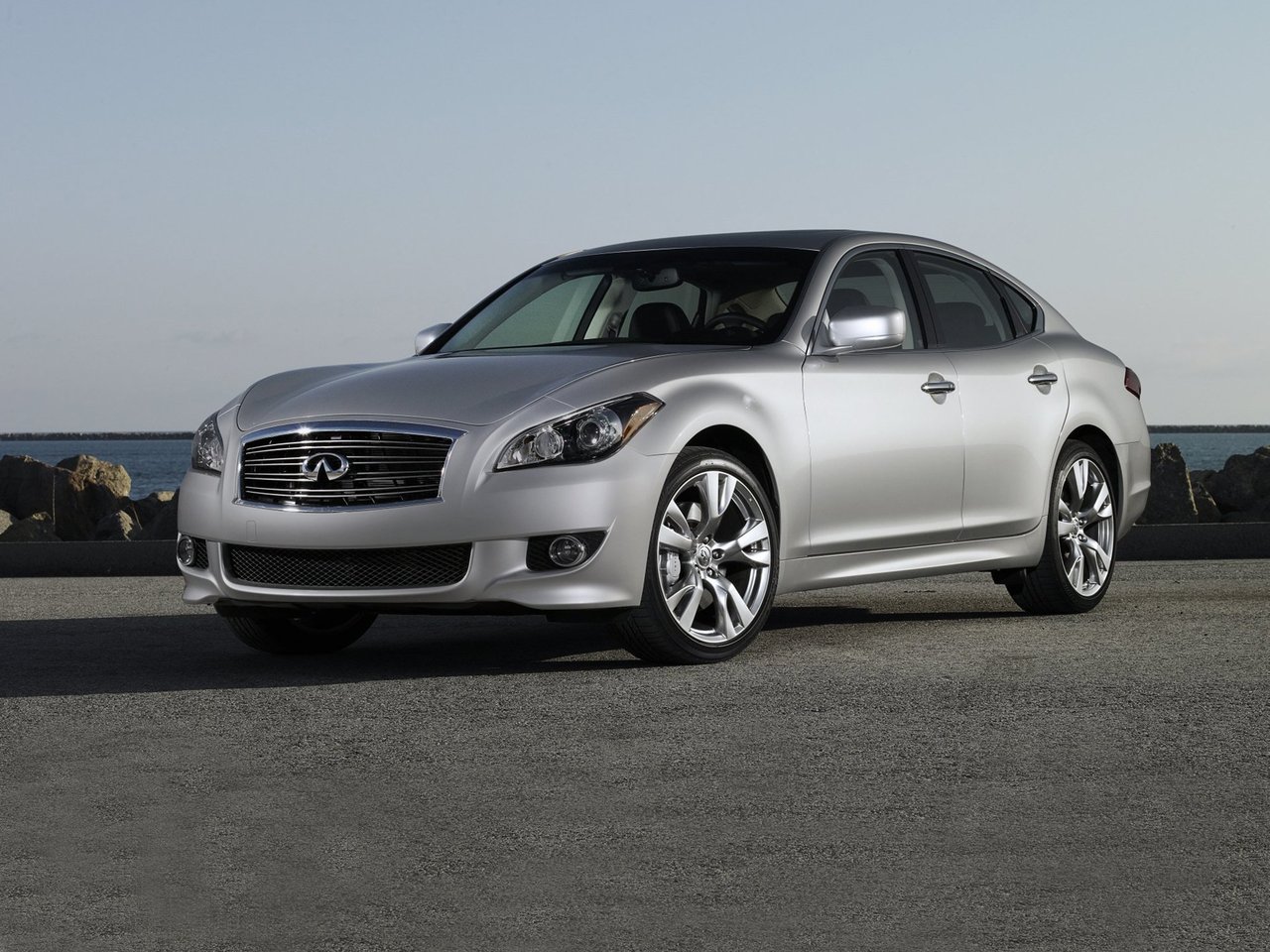 Подбор шин и дисков для автомобиля Infiniti M IV (Y51)