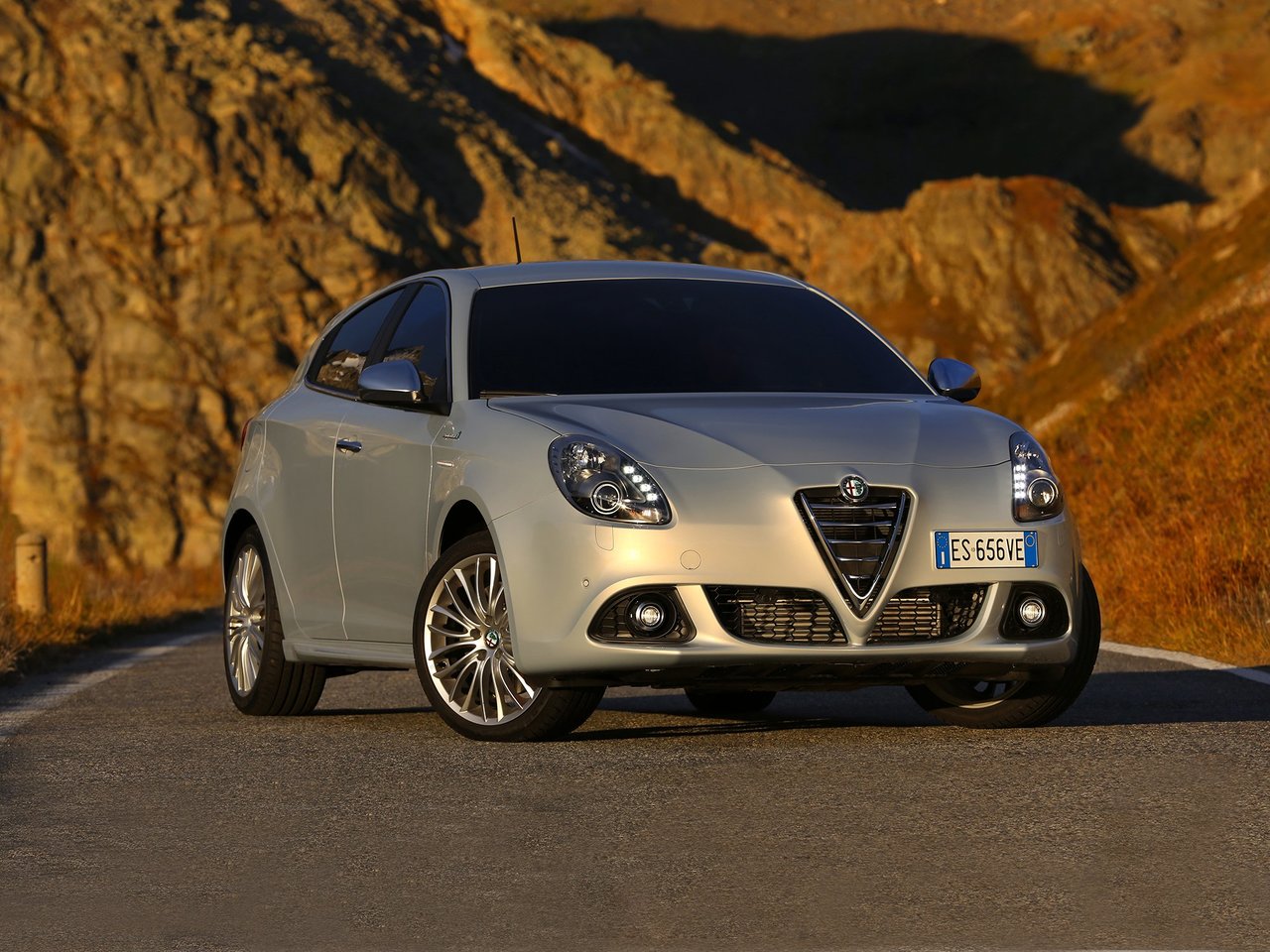 Подбор шин и дисков для автомобиля Alfa Romeo Giulietta