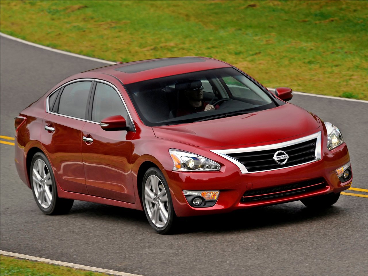 Подбор шин на Nissan Altima V