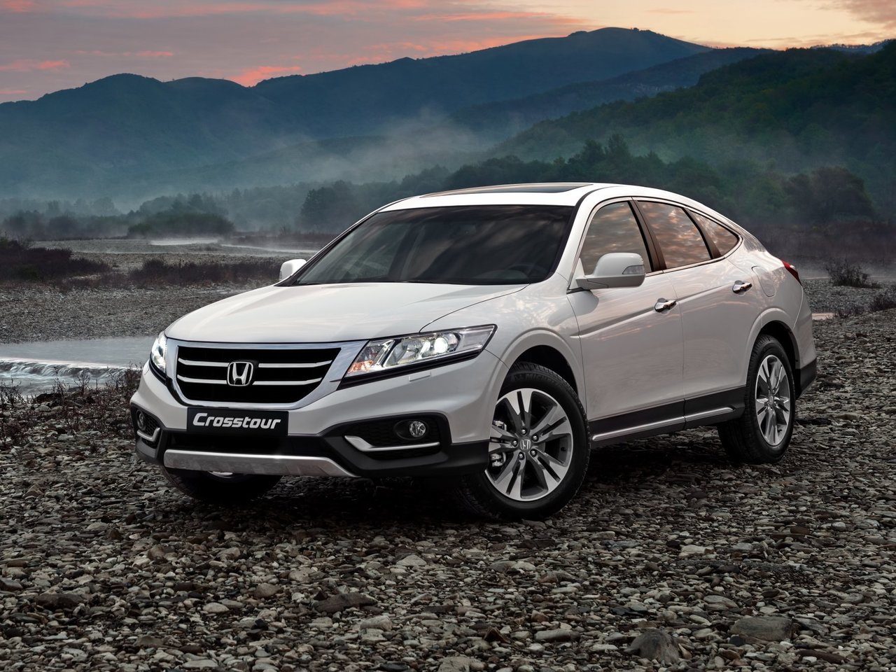 Подбор шин на Honda Crosstour