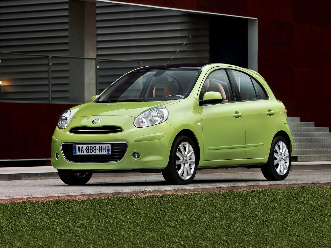 Подбор шин на Nissan Micra IV (K13)