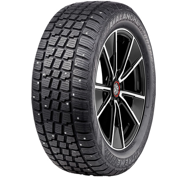 215/70R16 Avalanche X-Treme 102S шип. 2014г УЦЕНКА